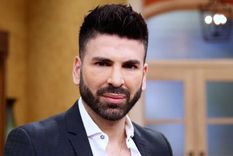 Jomari Goyso compartió una imagen de su cuerpo cuando se inyectaba con hormonas.