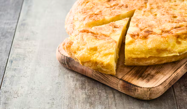 Cómo preparar tortilla de patatas: trucos y consejos Foto: Shutterstock