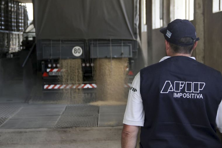 AFIP y un embargo millonario a un grupo empresario. Foto ilustrativa Foto: NA