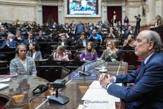 El jefe de Gabinete, Guillermo Francos desembarca en el Senado Nacional.