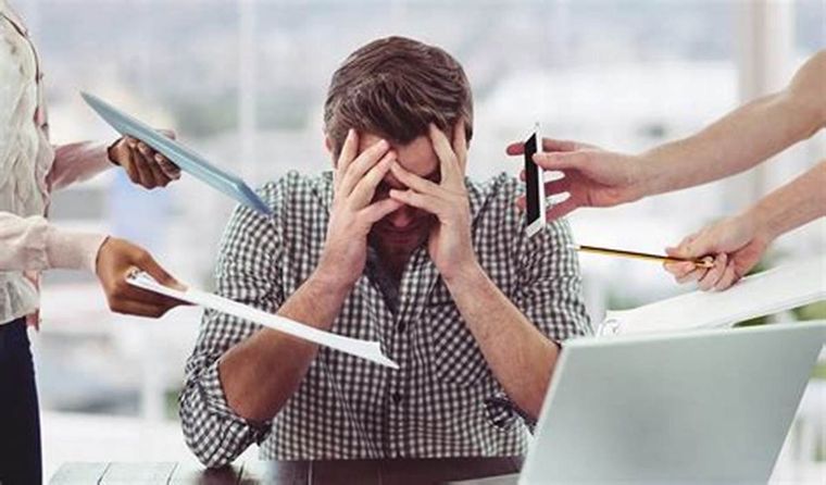 Quien cuida rara vez se permite mostrarse vulnerable. Quien cuida rara vez se permite mostrarse vulnerable.