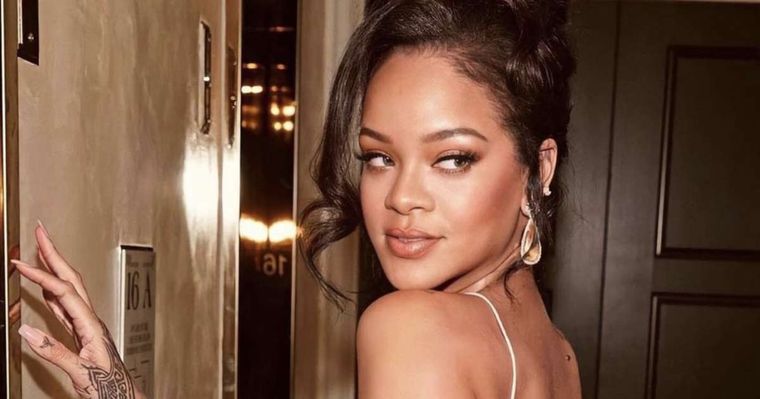 Foto: https://www.cibercuba.com/noticias/2022-07-06-u194224-e196568-s27065-rihanna-convierte-multimillonaria-joven-estados-unidos