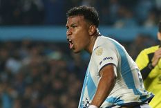 Roger Martínez anotó el primero de la gran remontada de Racing. Foto: Noticias Argentinas Roger Martínez anotó el primero de la gran remontada de Racing. Foto: Noticias Argentinas
