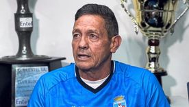 El DT de Blooming, indignado sobre una pregunta de River. El DT de Blooming, indignado sobre una pregunta de River.