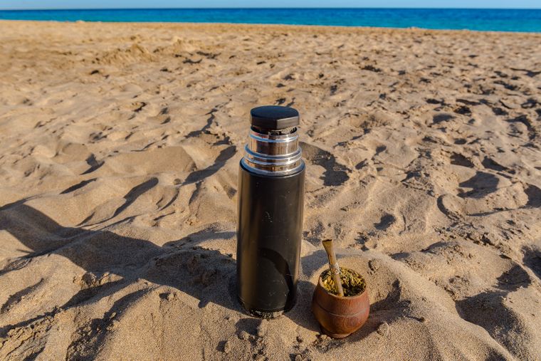 Claromec&oacute;, el pueblo de playas amplias y faro centenario que conserva su ritmo sereno