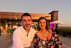 Al final de la nota todas las fotos de los enamorados que disfrutaron de este sunset. Al final de la nota todas las fotos de los enamorados que disfrutaron de este sunset.