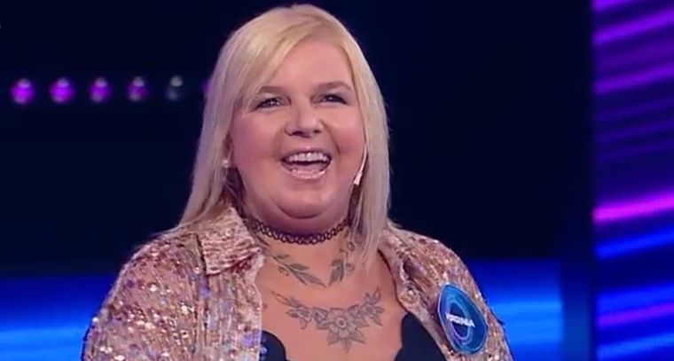 Virginia Demo recibió la calidez de sus fanáticos a la salida del teatro