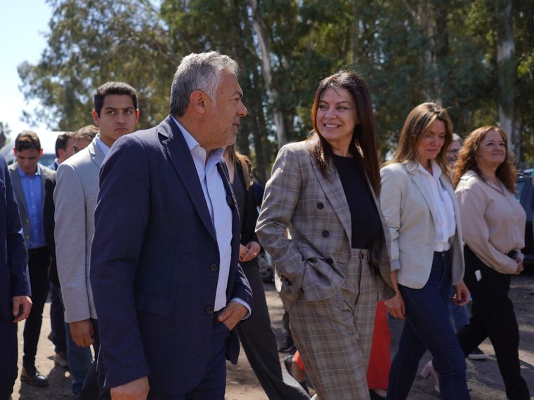 Alfredo Cornejo y Sandra Pettovello.