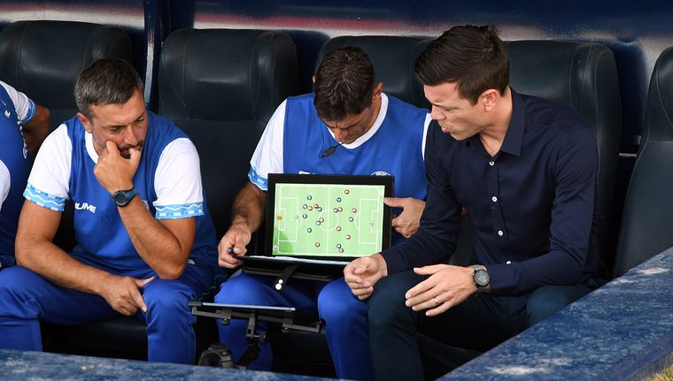 Solari está ante su primera decisión fuerte en el Tomba. Foto: ALF PONCE MERCADO / MDZ