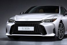 Lexus IS 300h