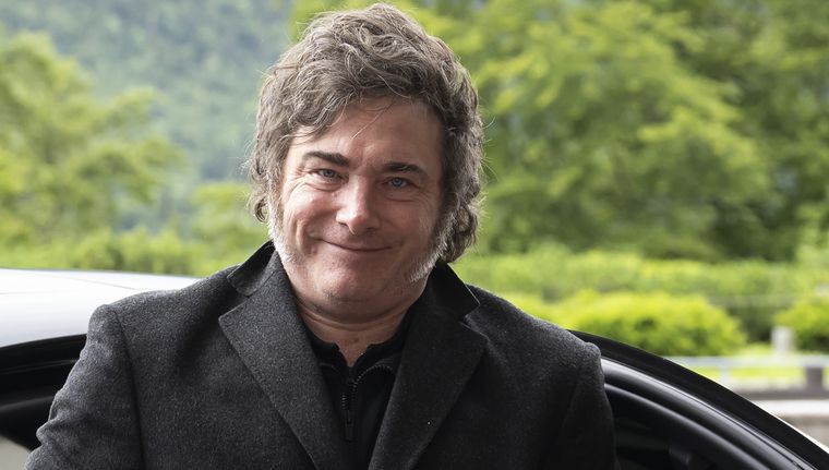 El presidente Milei terminará su día con un nuevo viaje a España. Foto: EFE