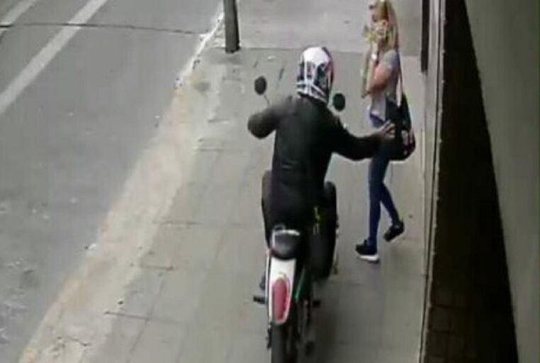 María Rosa Daglio murió de una hemorragia provocada por el golpe que le causó el motochorro