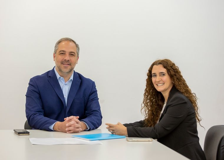 Stevanato y Giménez firmaron un acuerdo programático. Foto: Gentileza
