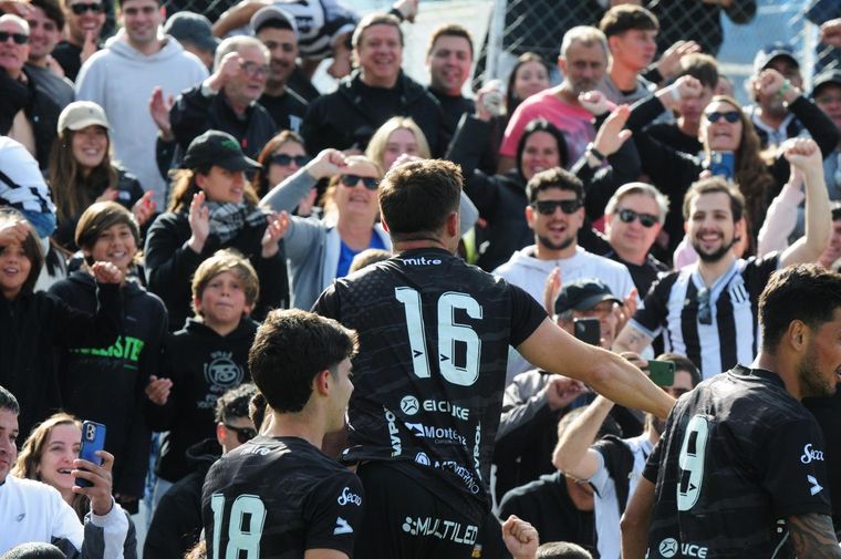 Gimnasia irá por el ascenso en el estadio Ciudad de Vicente López.