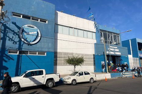 Los socios de Godoy Cruz votarán en la sede de calle Balcarce. Los socios de Godoy Cruz votarán en la sede de calle Balcarce.