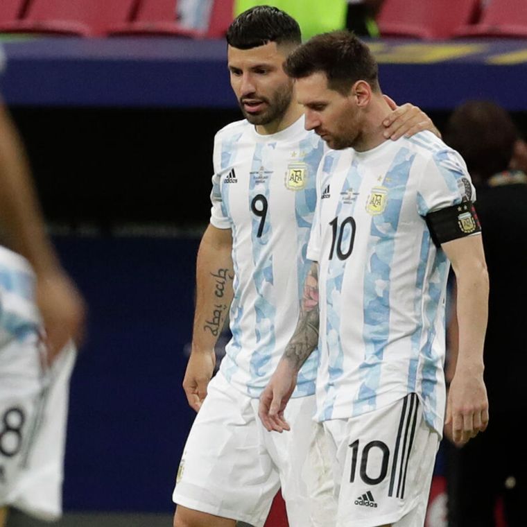 Messi y Agüero, una amistad inseparable en la Selección argentina que el exdelantero recordó por TikTok.