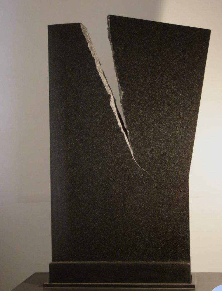 Gamarra, la simulación en la escultura Gamarra, la simulación en la escultura