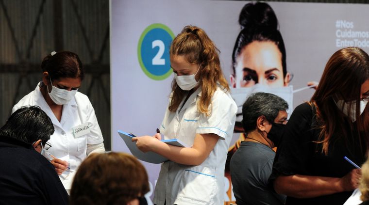 Las universidades públicas funcionarán como centros de vacunación Foto: ALF PONCE MERCADO / MDZ