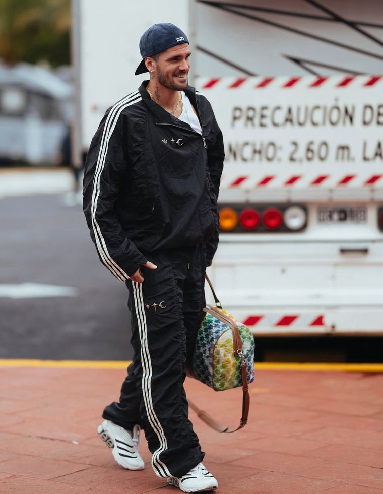 Rodrigo de Paul. La Selección Argentina arribó al país para la doble fecha FIFA. Rodrigo de Paul. La Selección Argentina arribó al país para la doble fecha FIFA.