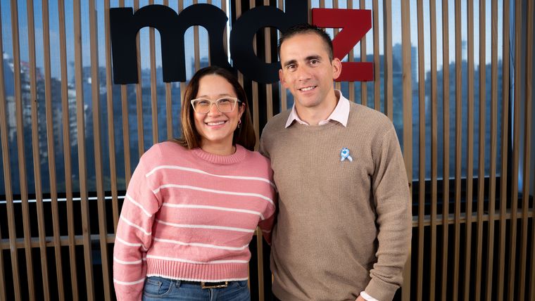 El gendarme Nahuel Gallo junto a su esposa María Alexandra.