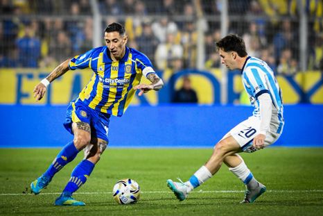 Ángel Di María le respondió a Diego Milito. Ángel Di María le respondió a Diego Milito.