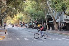 En las calles del centro de Mendoza se observa poco movimiento Foto: Santiago Tagua/MDZ