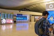 El FBI advirtió sobre el uso de las estaciones de cargas gratuitas de los aeropuertos Foto: Shutterstock