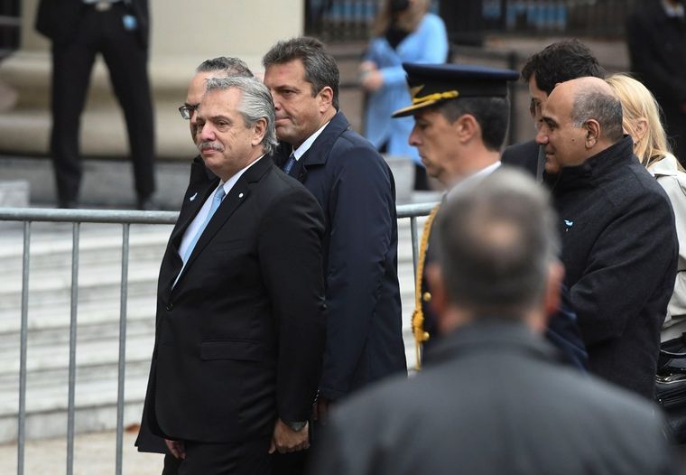 El presidente Alberto Fernández junto a los ministros del Gabinete nacional. Foto: Telam