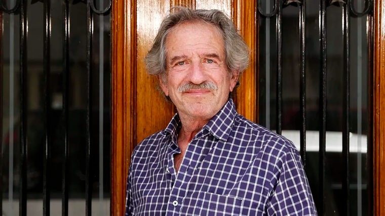 El artista se encuentra internado bajo supervición médica.