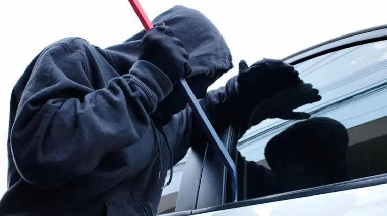 La mayoría de los robos de veículos se cometen en la vía pública Foto: GETTY IMAGES