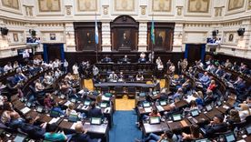 La Cámara de Diputados bonaerense prepara el debate para la vuelta a las reelecciones indefinidas en la provincia de Buenos Aires.