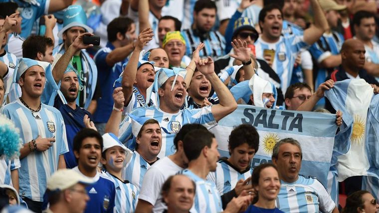Los argentinos tienen la ilusión de acompañar a la Selección en Qatar 2022.