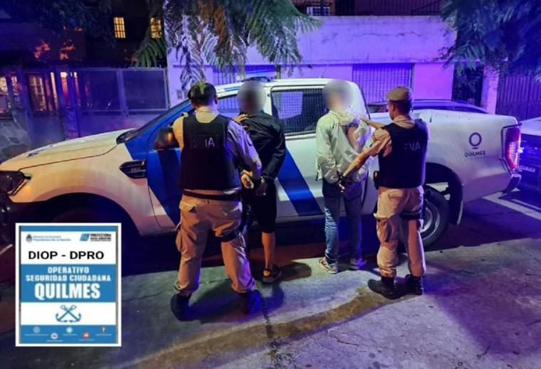 Dos acusados arrestados por el robo Foto: Gentileza Info Quilmes