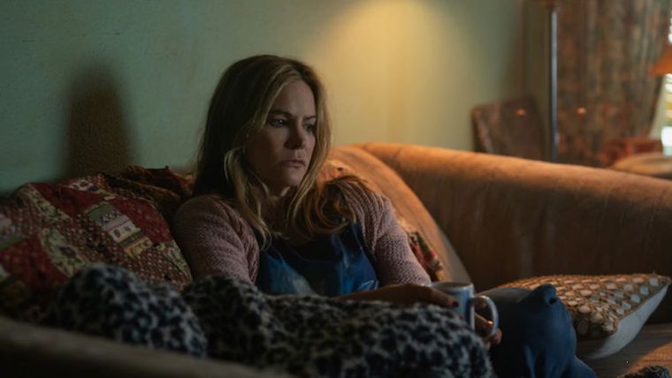 Vanessa Kirby se pone en la piel de Lynette, una mujer dispuesta a todo por proteger a los suyos. Vanessa Kirby se pone en la piel de Lynette, una mujer dispuesta a todo por proteger a los suyos.