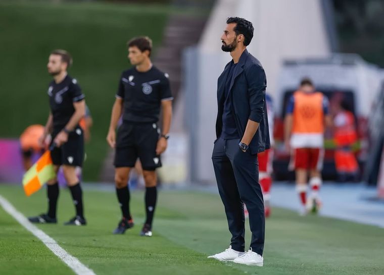 Álvaro Arbeloa, DT del Real Madrid, dio el visto bueno para la llegada de Cuti Romero. Álvaro Arbeloa, DT del Real Madrid, dio el visto bueno para la llegada de Cuti Romero.