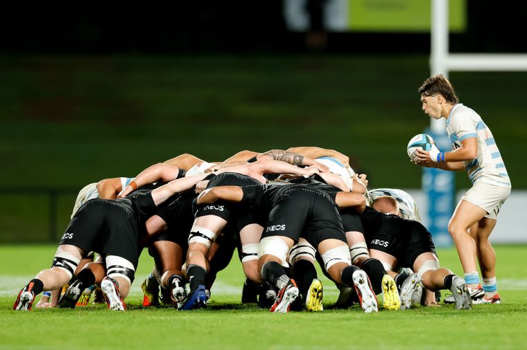 El scrum argentino, menos determinante que ante Australia Foto: @aplenorugby