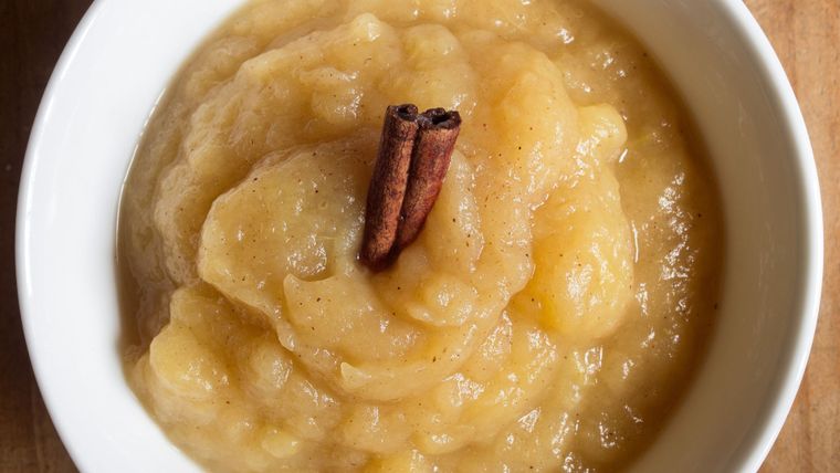 Mousse de manzana fácil, económica y rendidora ¡la mejor alternativa saludable!