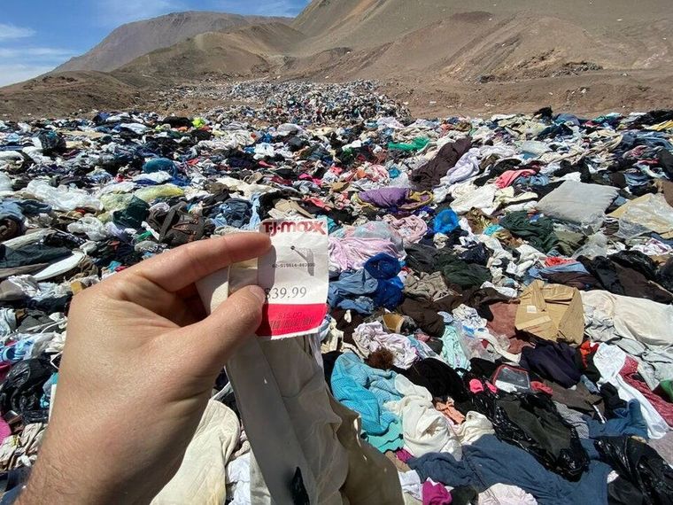 El Desierto de Atacama es un ejemplo de la crisis que se vive por la moda rápida. Foto: El confidencial
