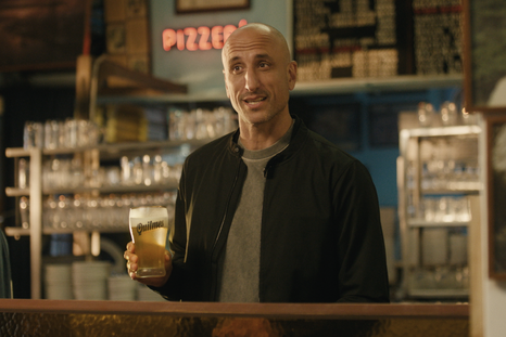 Quilmes lanzó su nuevo spot mundialista con varias figuras nacionales. Quilmes lanzó su nuevo spot mundialista con varias figuras nacionales.