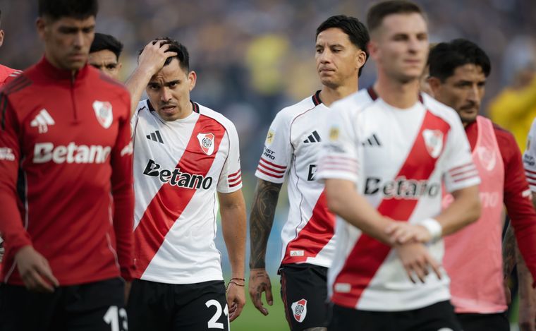 River profundizó su crisis con una durísima derrota ante Boca y los referentes del plantel no se guardaron nada.