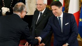 Giuseppe Conte -a la derecha en la foto, acompañado por el presidente de la república italiana, Sergio Mattarella- asumió en 2019 el cargo de primer ministro por segunda vez en 2 años.