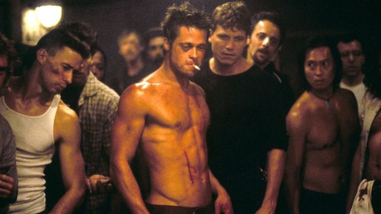 Brad Pitt interpretó al anárquico Tyler Durden en El club de la pelea. Foto: ARCHIVO AF/ALAMY STOCK PHOTO