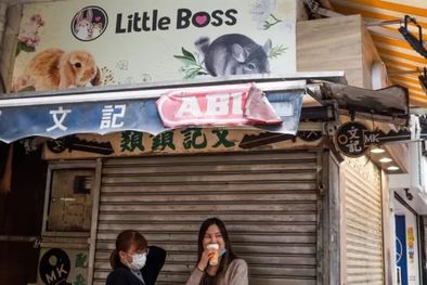 MDZol | El reciente brote de covid-19 en Hong Kong ha sido relacionado con un empleado de una tienda de la mascotas llamada Little Boss en la zona comercial Causeway Bay. Foto: GETTY IMAGES