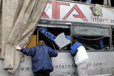 MDZol | Los asientos del colectivo se salieron de lugar con el accidente. Foto: Gonzalo Bravo / MDZ