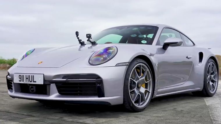 Porsche vs Audi vs Koenigsegg Foto: CarWow