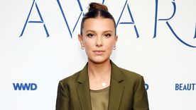 Foto: https://people.com/tv/millie-bobby-brown-on-gross-change-in-the-way-people-act-now-that-she-is-18/