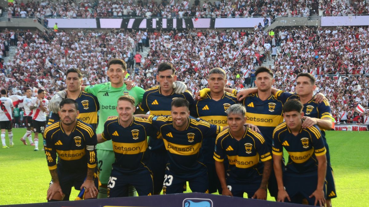 No se vio por TV: la fuerte arenga del plantel de Boca antes de salir a jugar frente a River en el Monumental