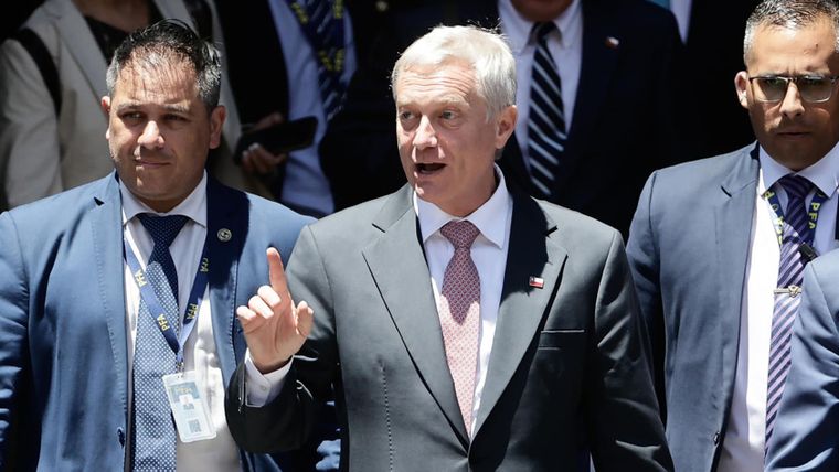 José Antonio Kast presidente de Chile, sigue los pasos que asumía Gabriel Boric con India. Foto Efe José Antonio Kast presidente de Chile, sigue los pasos que asumía Gabriel Boric con India. Foto Efe