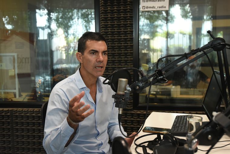 Urtubey en los estudios de MDZ Foto: Maximiliano Ríos/MDZ