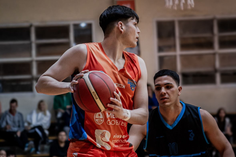 Rivadavia ultima detalles en la pretemporada. Foto: Prensa Rivadavia